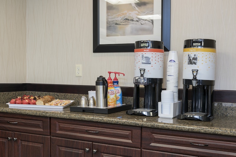 Hampton Inn Detroit/Roseville 7/20