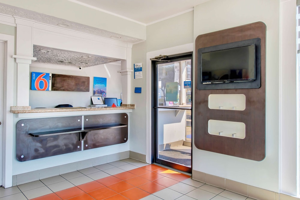 Motel6 Fort Worth, TX - White Settlement 6/41