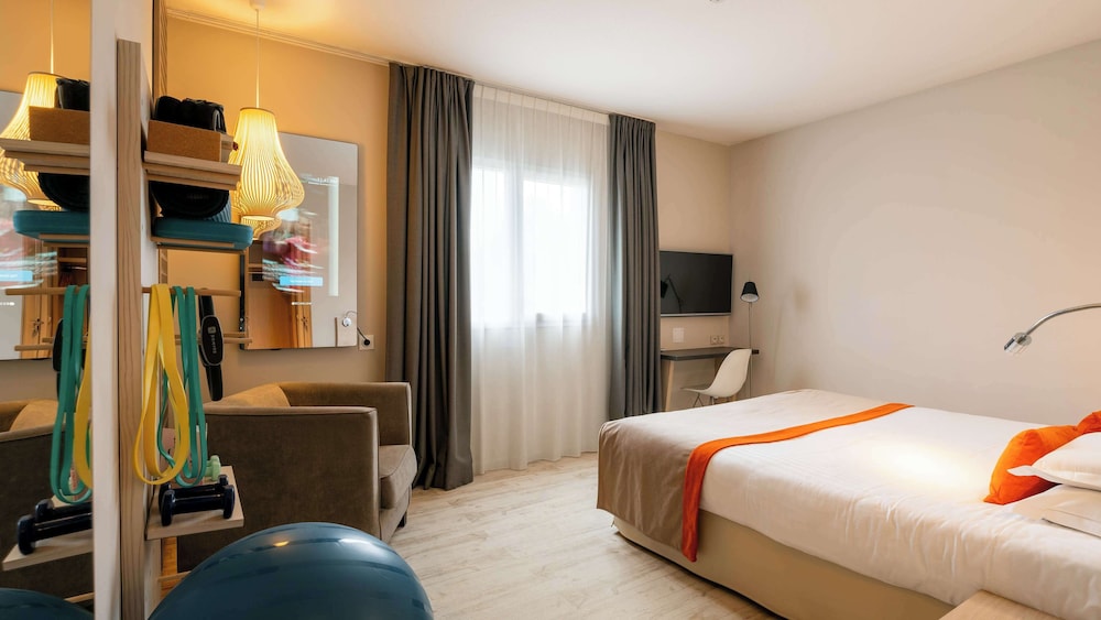 Kyriad Prestige Vannes Centre Palais Des Arts 20/66