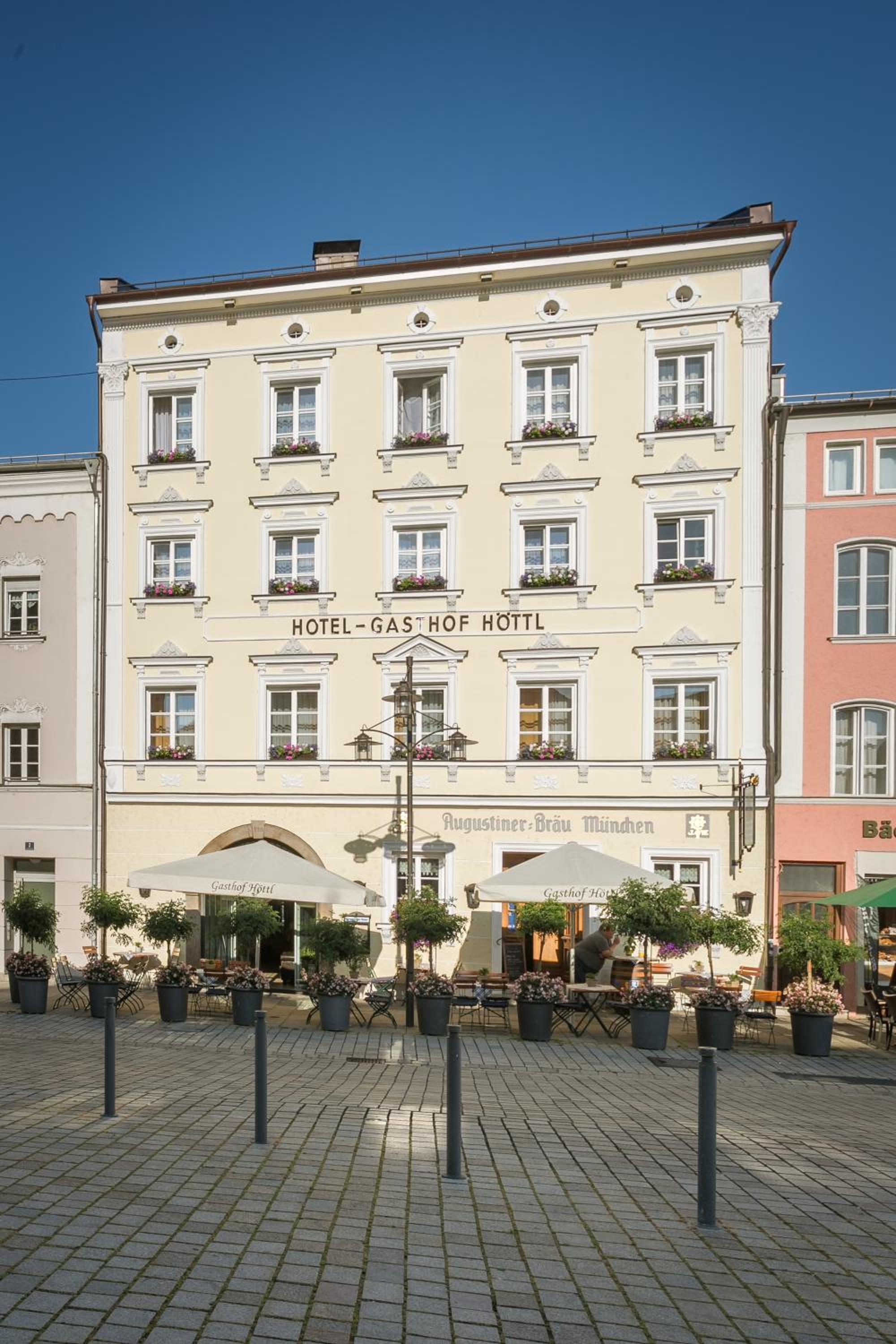 Hotel Gasthof Hottl Deggendorf 5/50