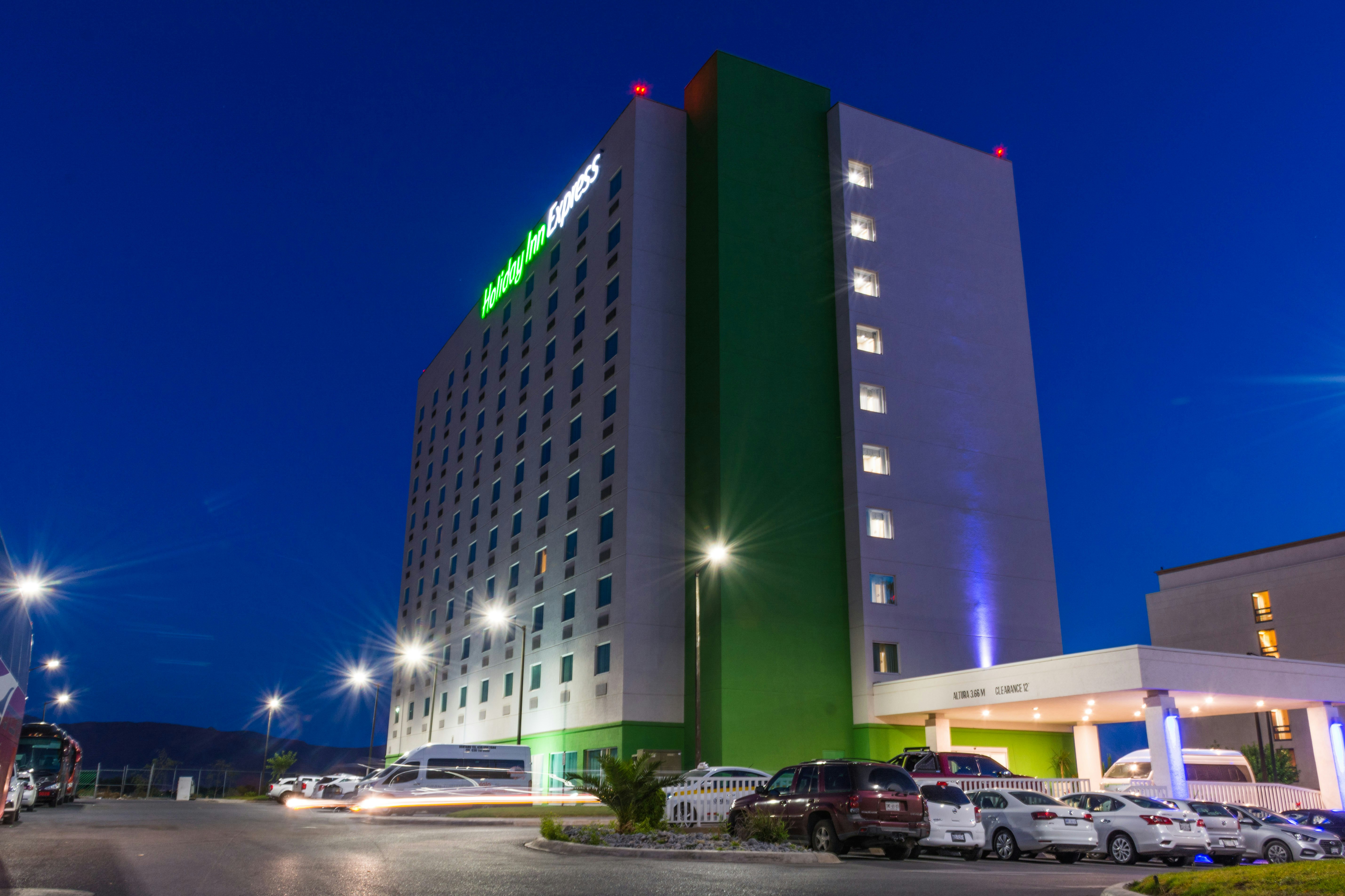 Holiday Inn Express Saltillo Zona Aeropuerto 2/40