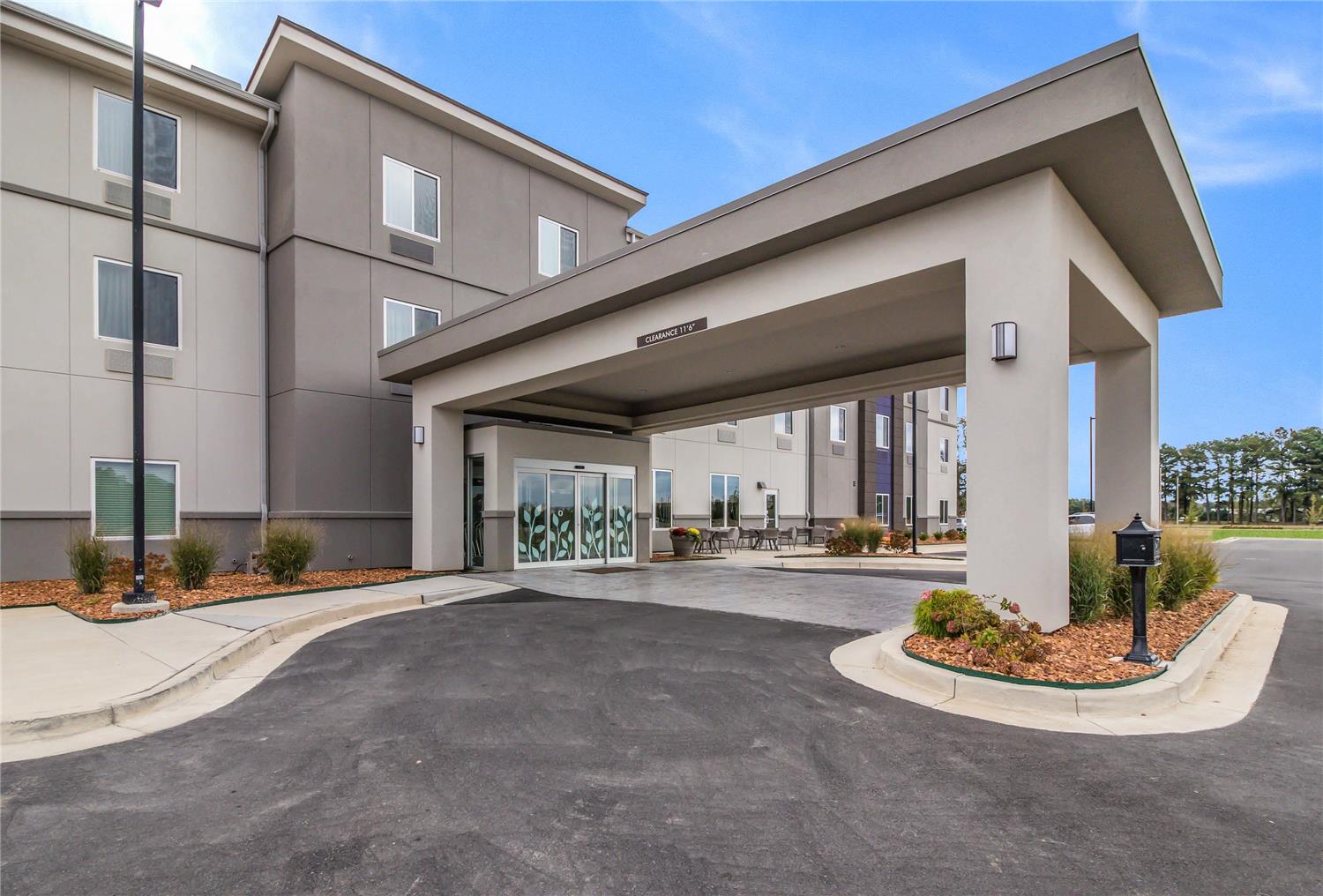 Sleep Inn at Discovery Park of America 11/14