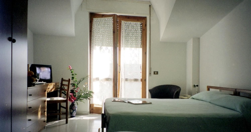 Hotel Europa 23/68