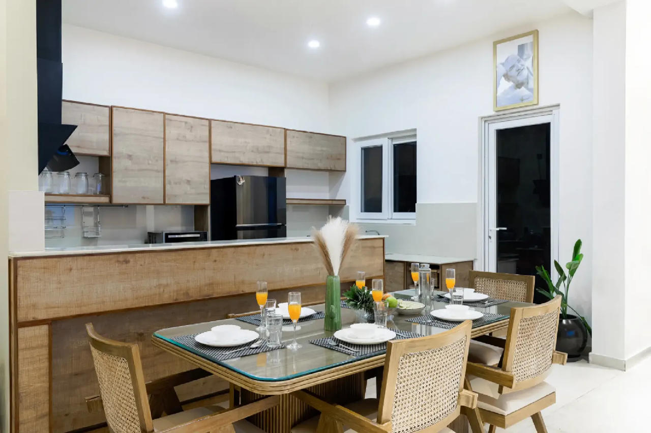 ELIVAAS 4 BHK with Balcony & Terrace Antarmann Casa Nova 15/18
