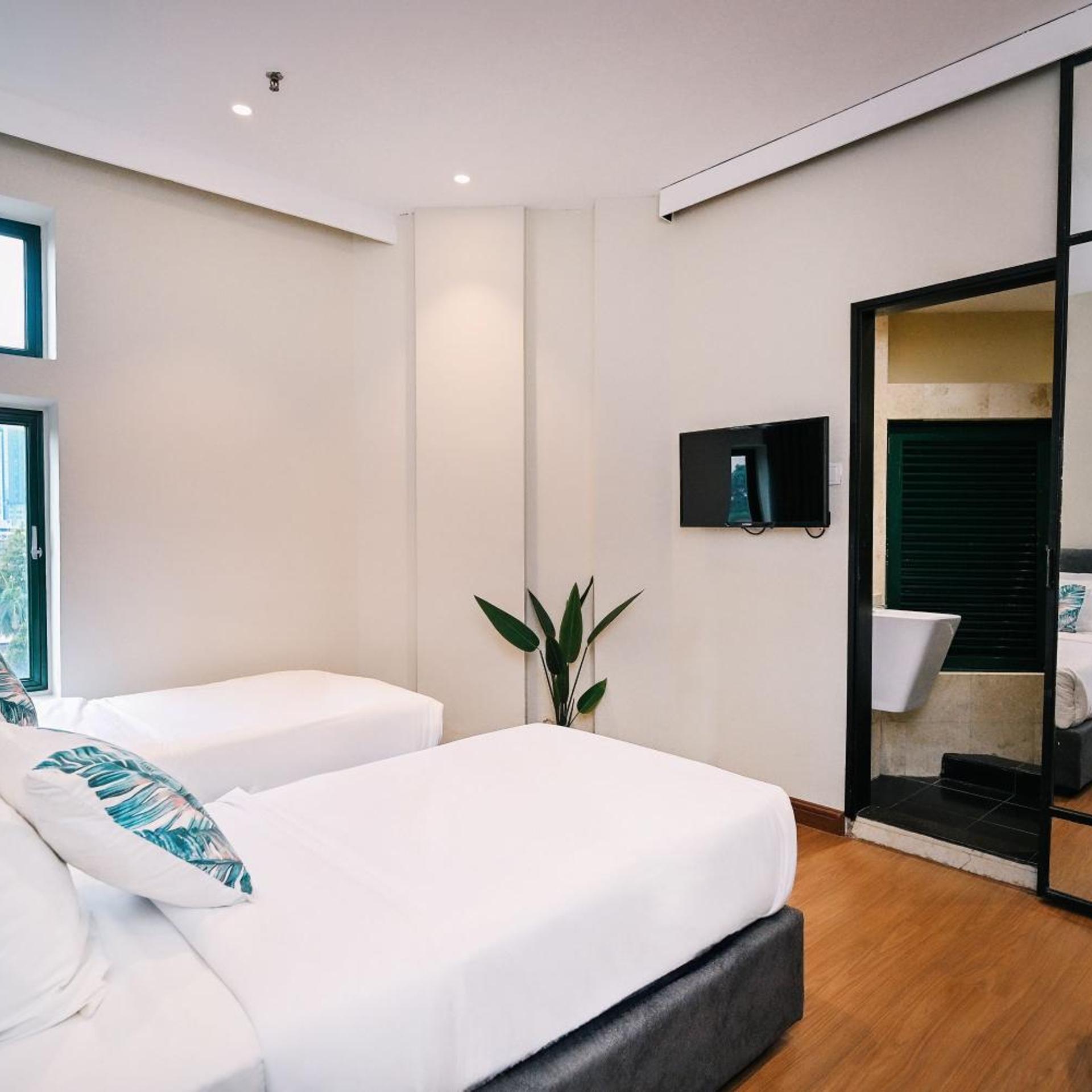 The Hulo Hotel & Gallery 24/59