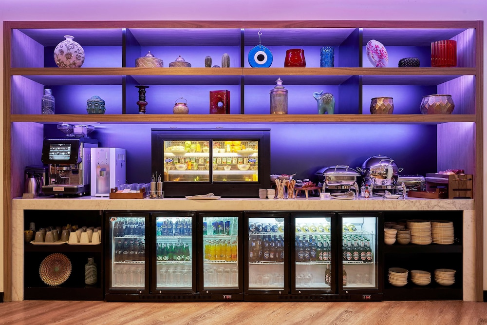 YOTELAIR Istanbul Airport AIRSIDE 53/63