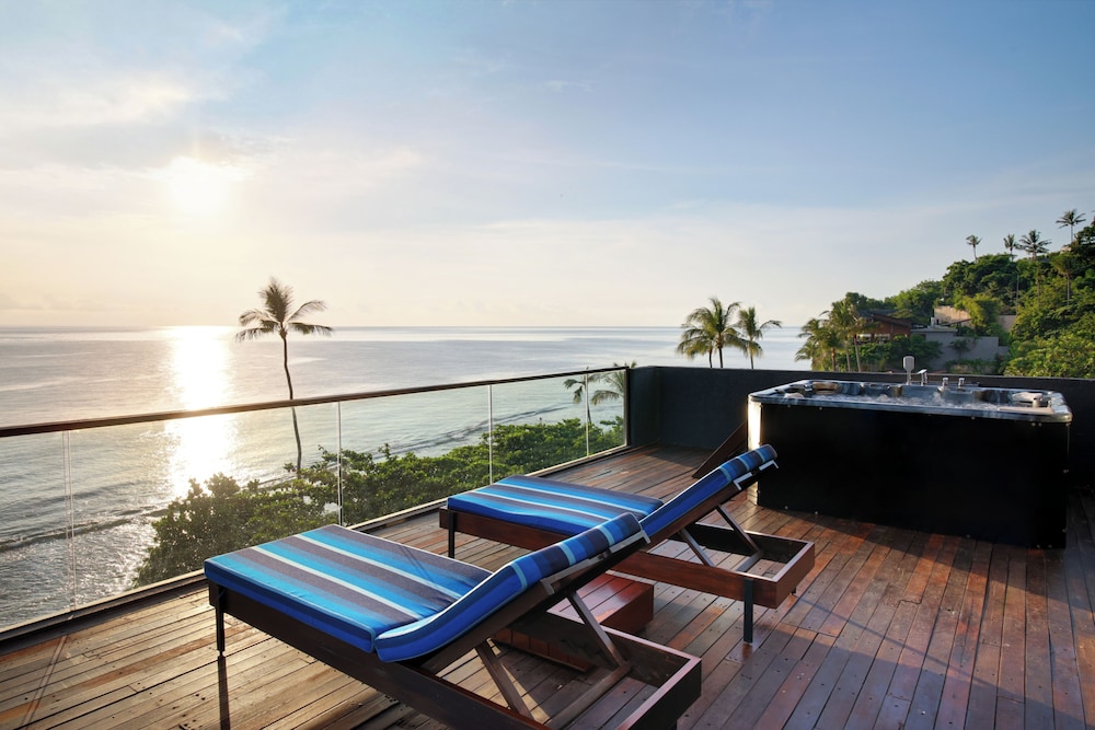 Katamaran Hotel And Resort 43/74