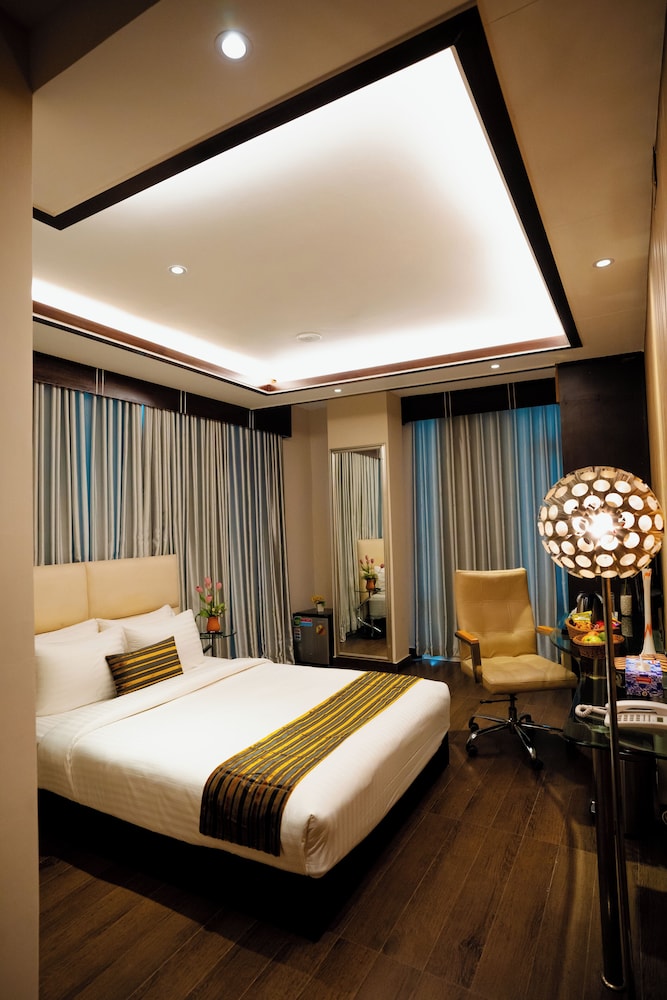 Royal Residence Dhaka 24/59