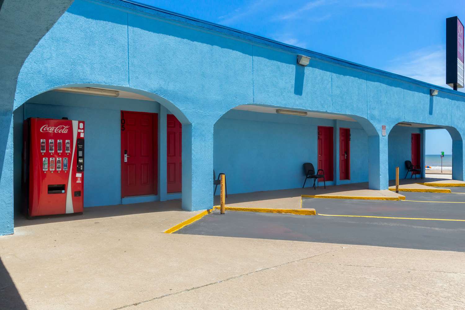 Econo Lodge Galveston Seawall, TX 11/22