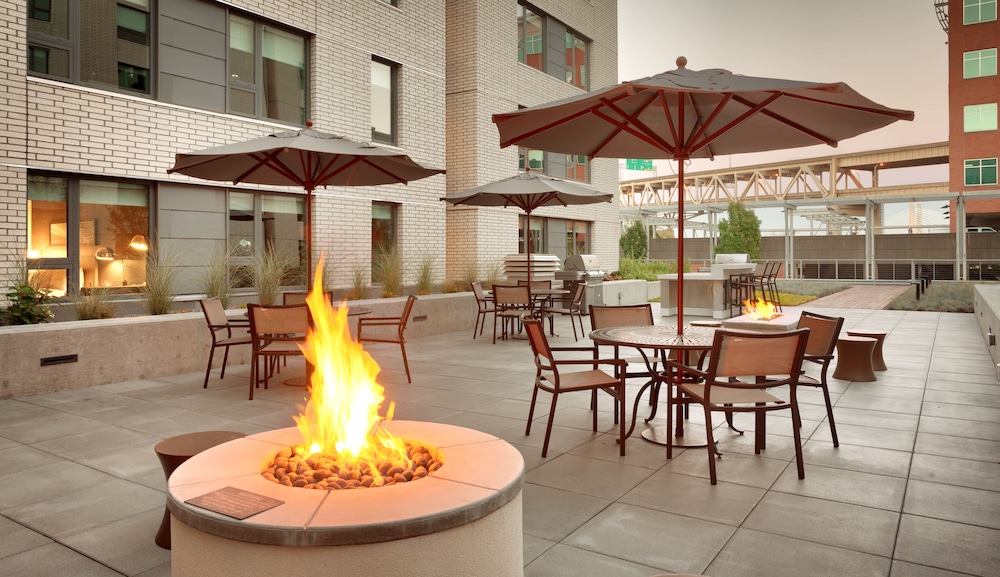 Hyatt House Portland/Downtown 53/66