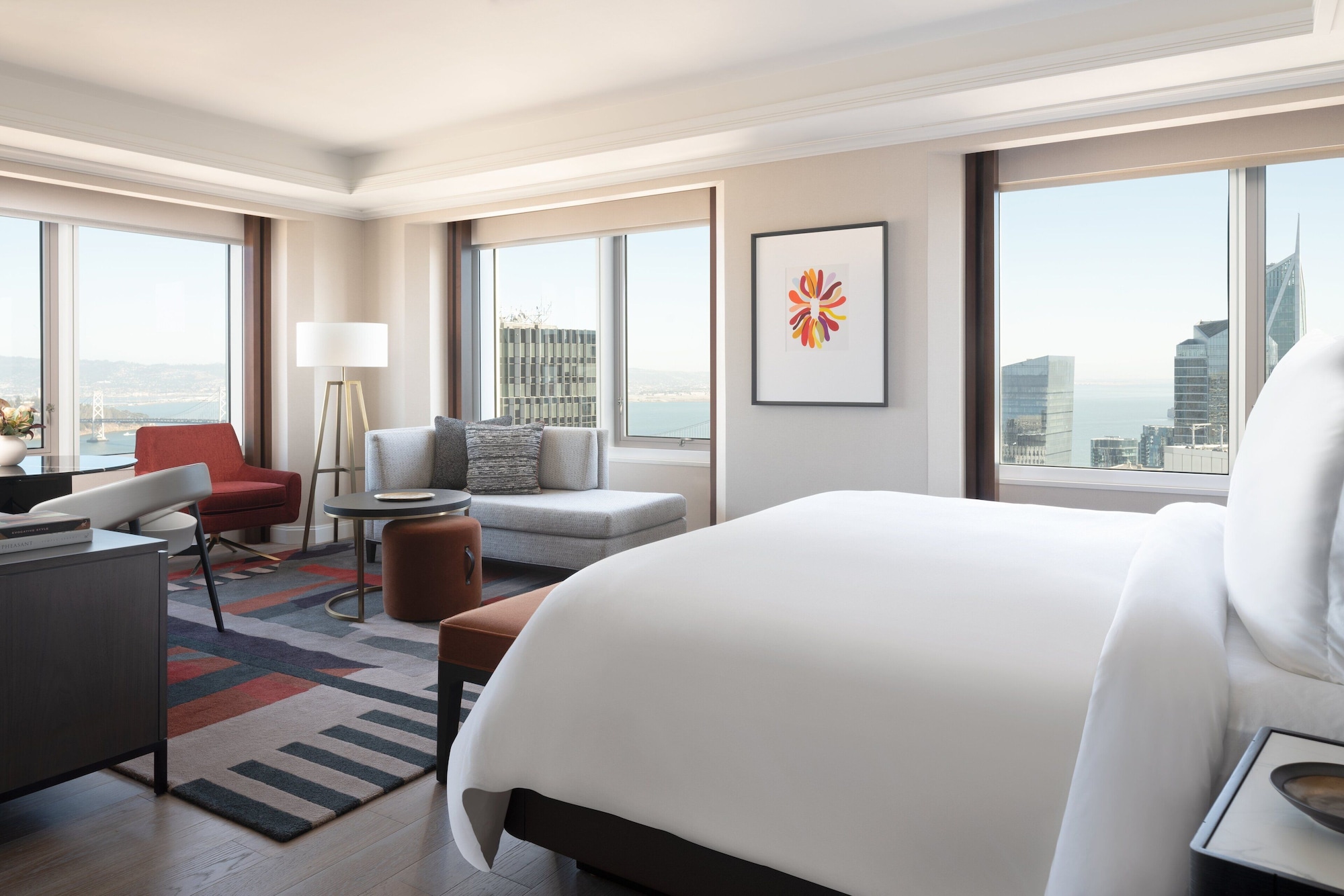 STUDIO, SUITE, KING BED, BAY VIEW