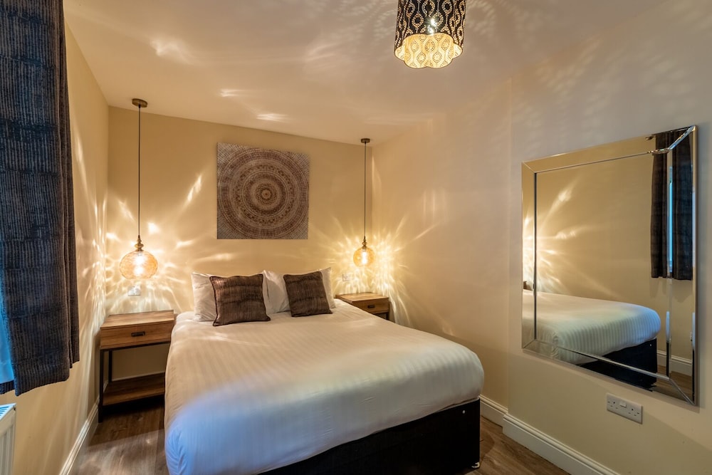 Lakes Hotel and Spa (ex The Burnside Hotel and Spa) 36/84