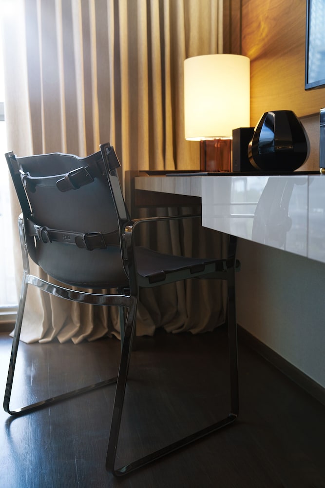 Ascott Orchard Singapore 20/40