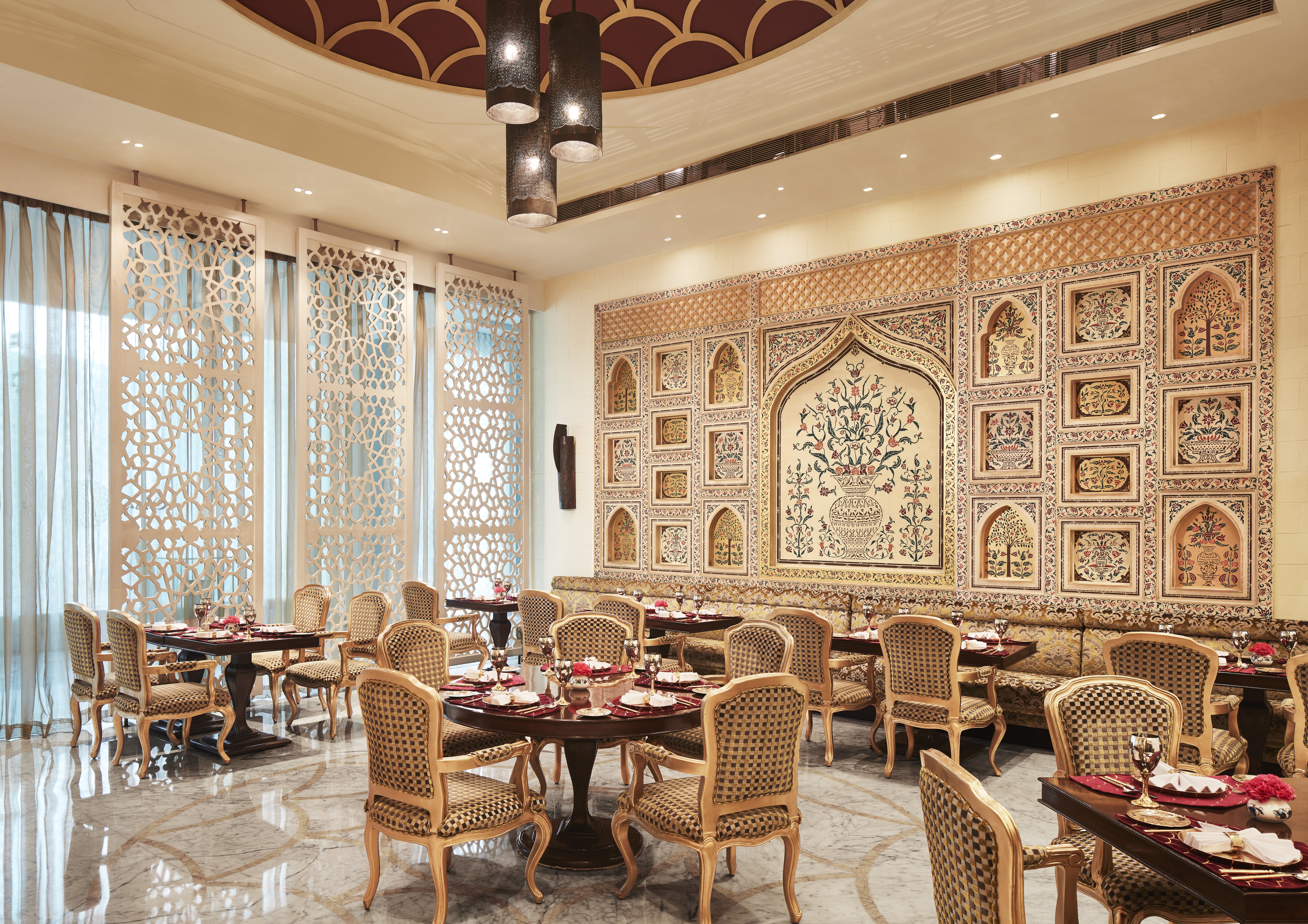 Taj Agra 53/68