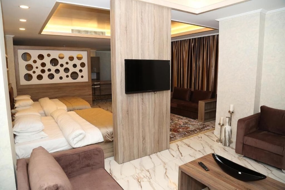Pearl Of Beirut Hotel & Spa 12/17