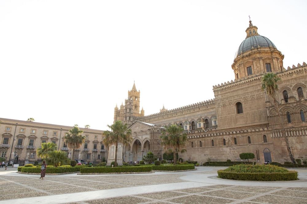Suite Quaroni 40/49