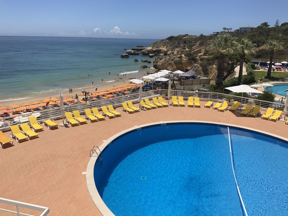 BORDA D AGUA APARTMENTS 68/75