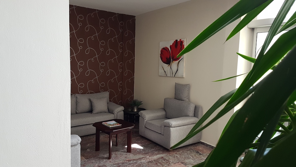Ileri Hotel & Apartments 26/49