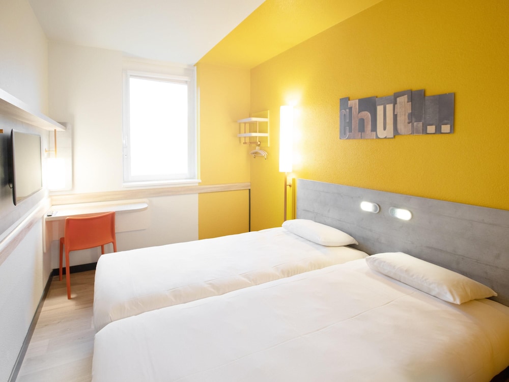 STANDARD, TWIN BEDS