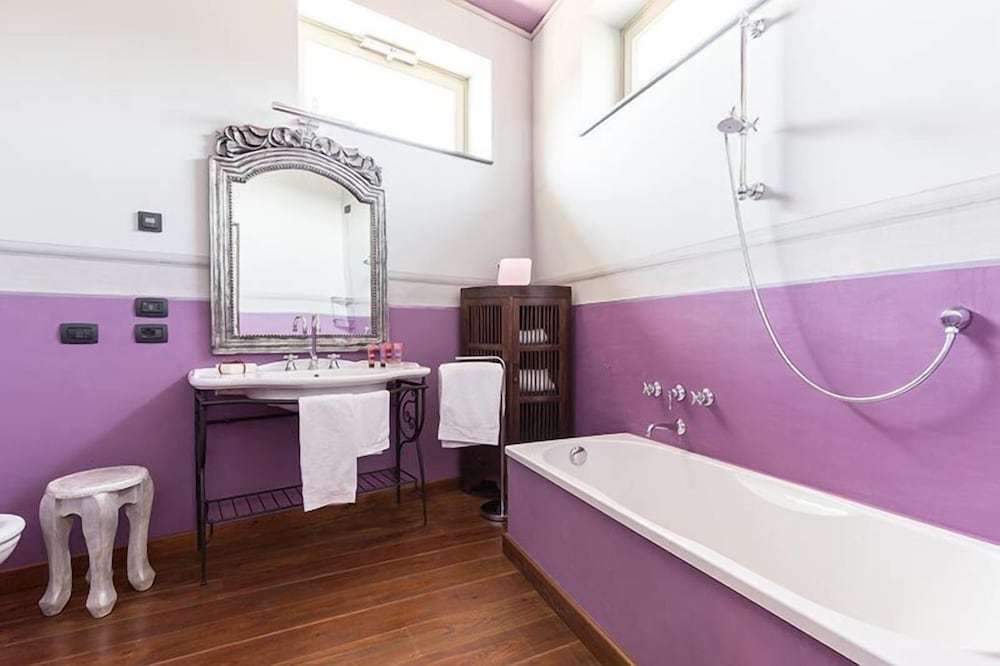 Castello Di Pontebosio Luxury Resort 13/50