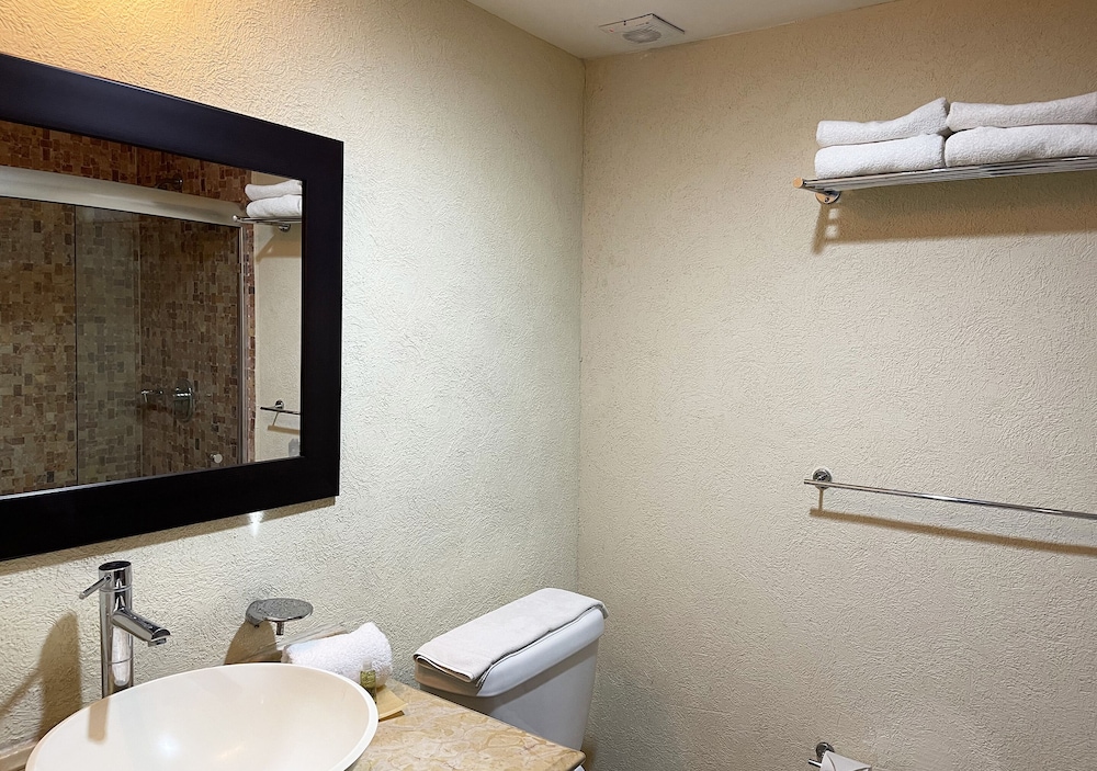 Hotel Victoria Poza Rica 54/54