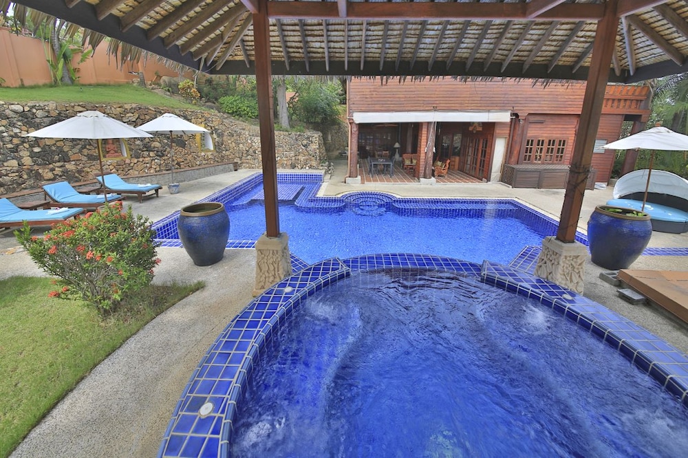 Presidential Thai Villa 10/36