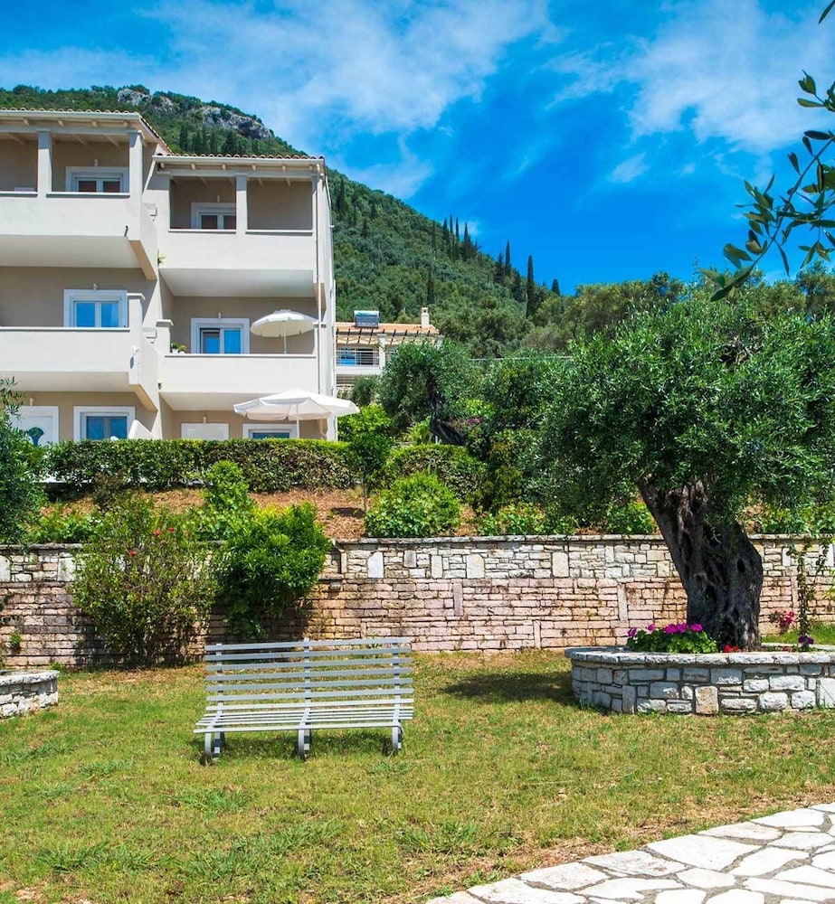 Krouzeri Beach Apartments 43/46