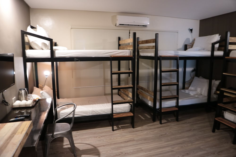 Gt Hotel Jaro 29/40