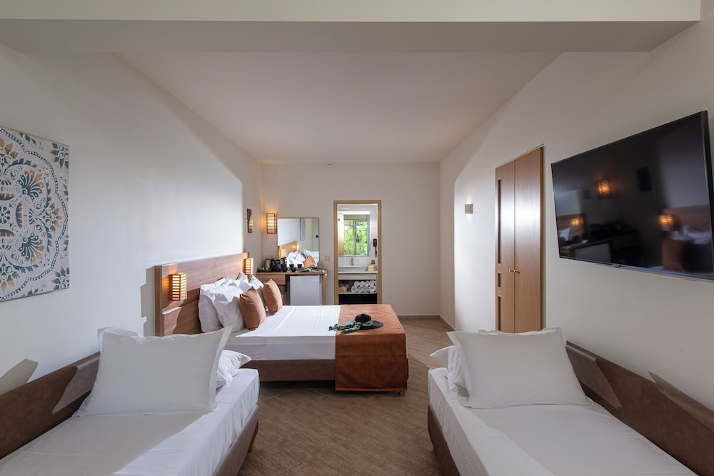 Almiros Sand Apartments 5/50