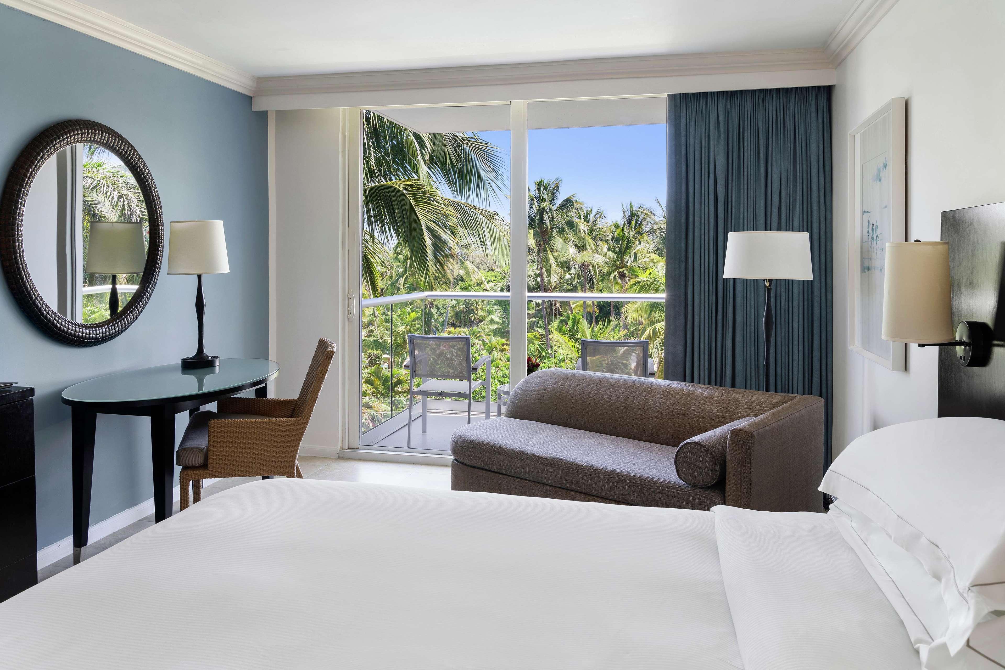 Room, Double Bed, Mountain View