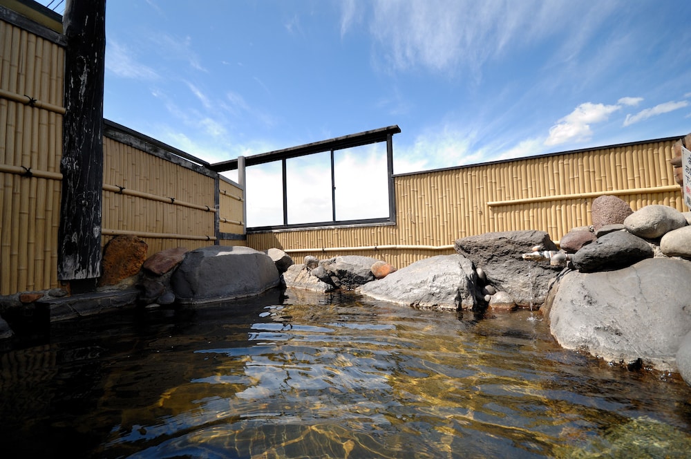 Hotel Pony Onsen 10/16