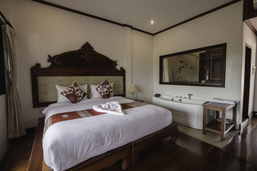 THE VIEW PAVILION - LUANG PRABANG 17/61