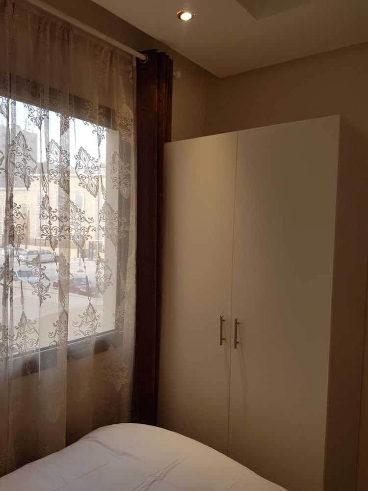 Magic Suite Al Mahboula - 2 11/36