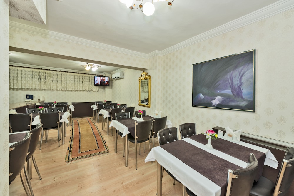 Le Safran Palace Hotel 34/46