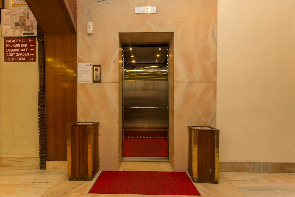 Hotel Marshyangdi 32/50