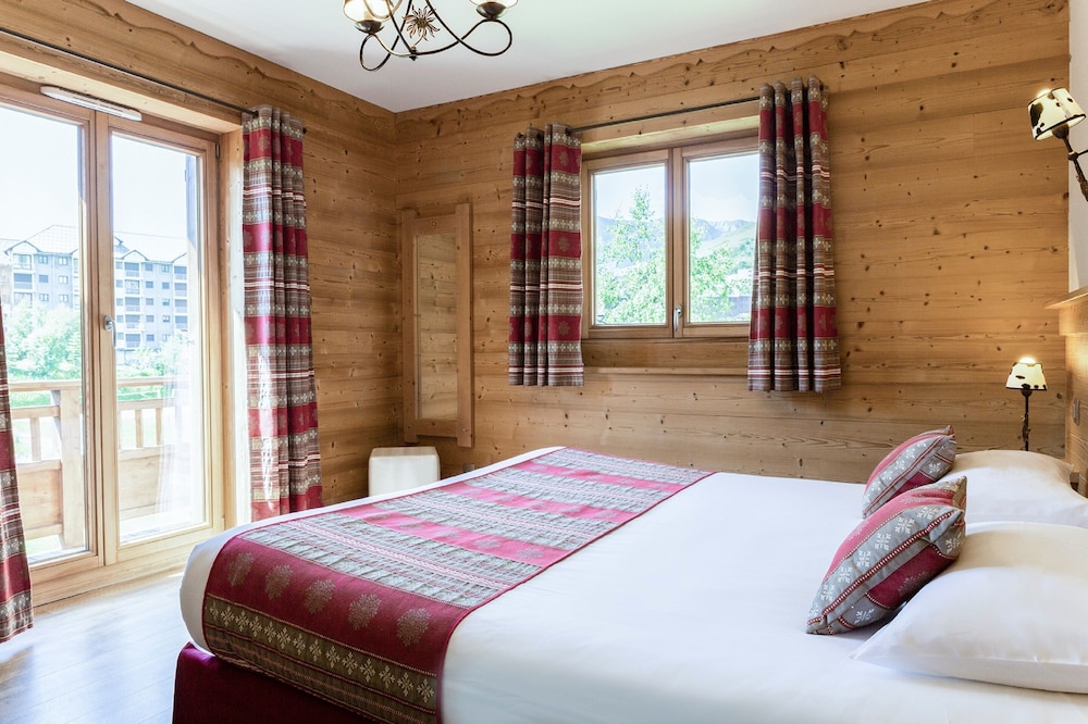 Chalet-Hotel Le Beausoleil, The Originals Relais (Hotels-Chalets de Tradition) 9/35