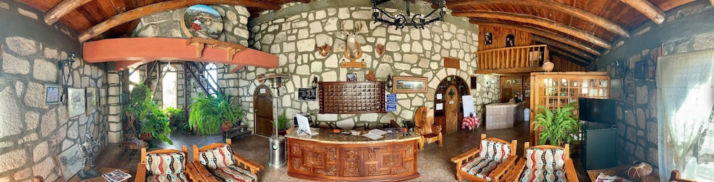Hotel Mision Barrancas Del Cobre 8/50