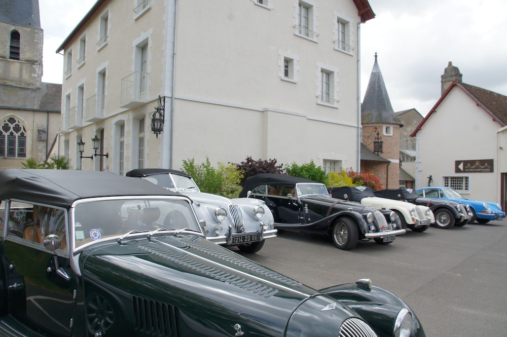 Le Relais Des Trois Chateaux 49/55