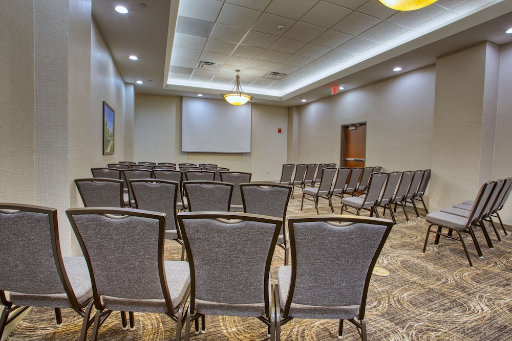 Drury Inn & Suites Near La Cantera Parkway 43/50