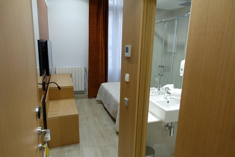 Hostal Cervelo 32/72