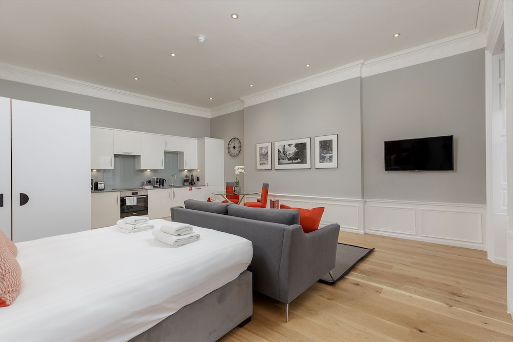 Destiny Scotland Hanover Apartments 22/50