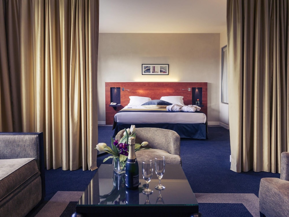 جناح بسرير مزدوج، Mercure Maurepas Saint Quentin 3/5