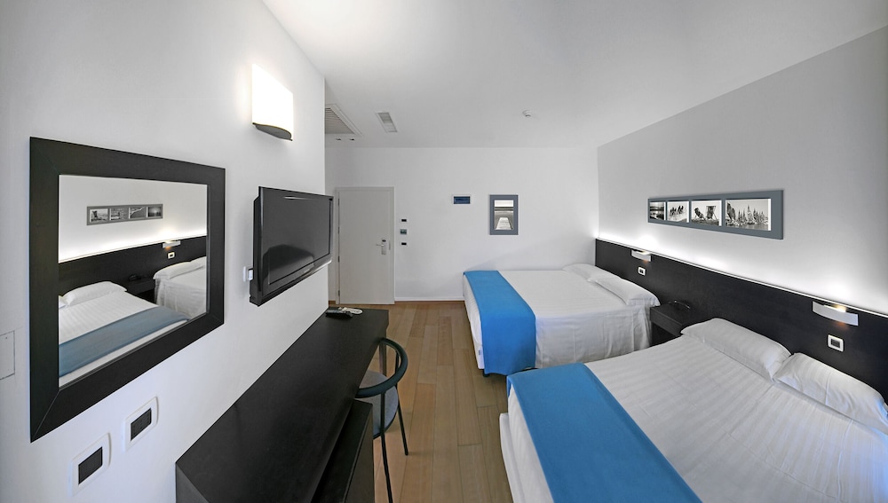 Hotel Europa Monetti 11/49