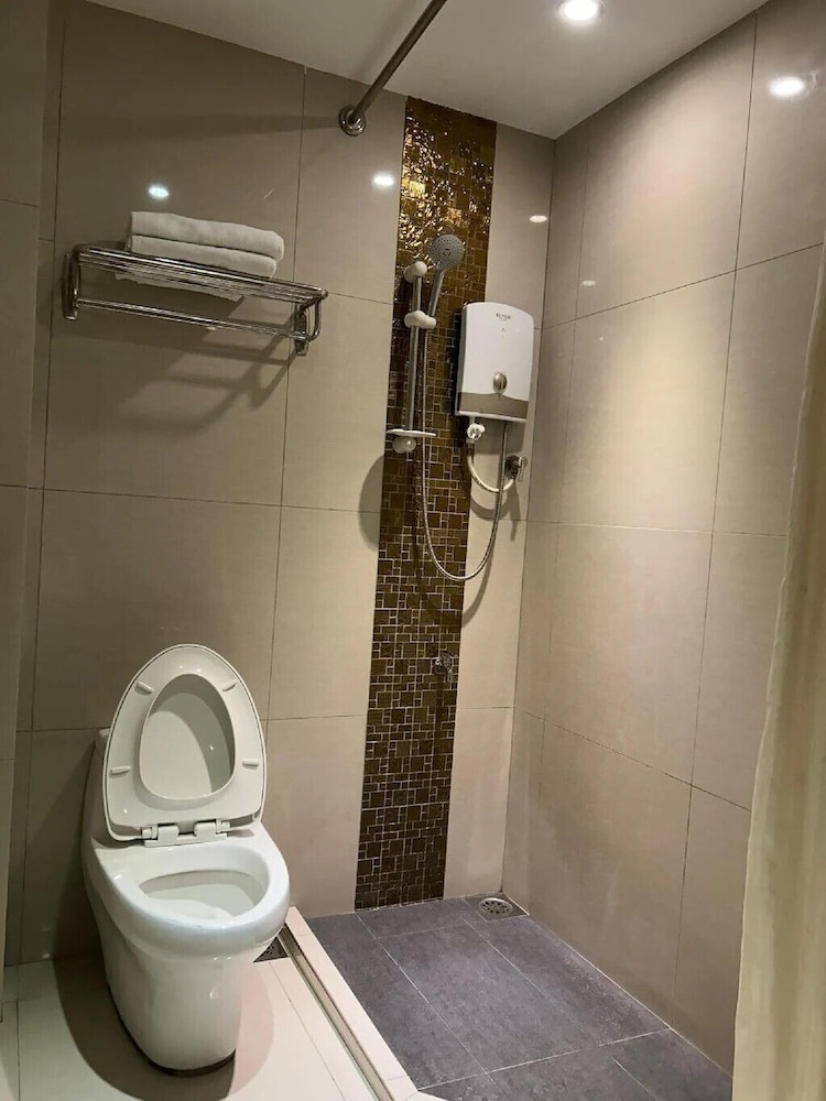 Milano Hotel 37/38