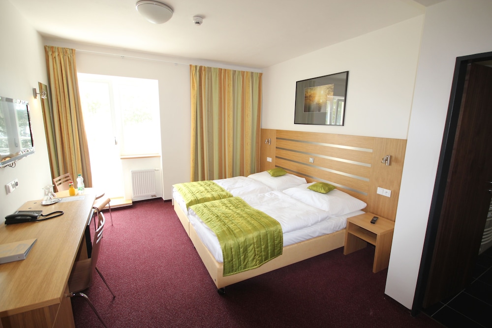 Hotel Port Doksy 11/50