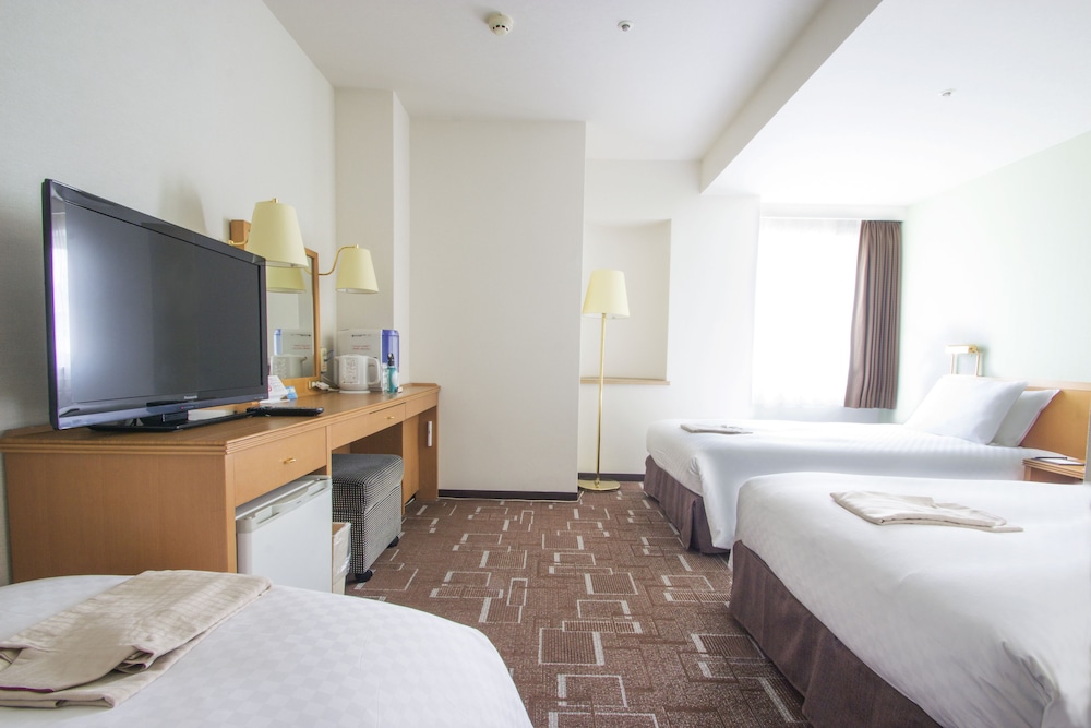 Ip City Hotel Osaka (ex. Hearton Minami Senba) 11/53