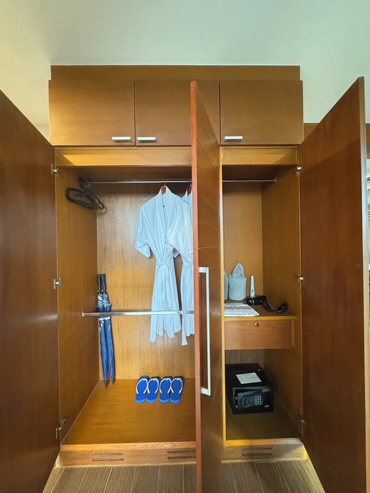 TUSITA WELLNESS RESORT 49/50