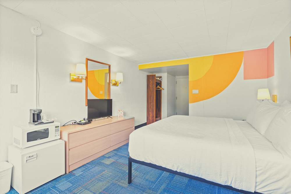 Stardust Motel Wallace 13/65