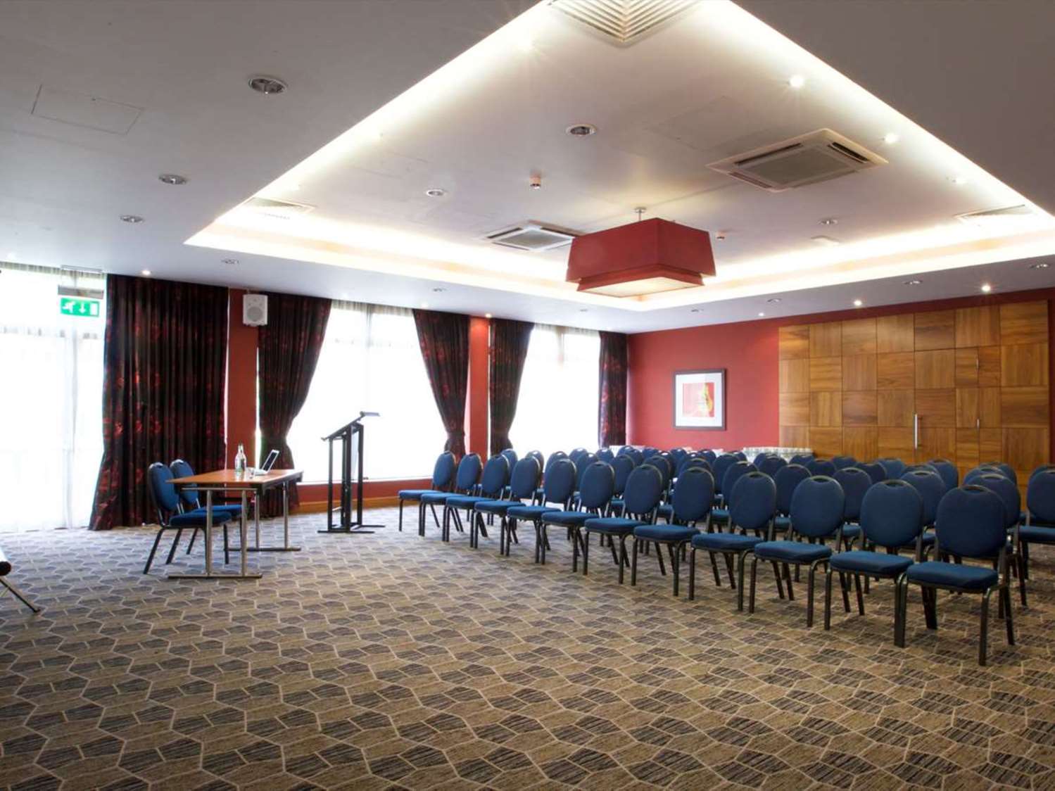 Cambridge Bar Hill Hotel - Signature Collection By Best Western 18/24
