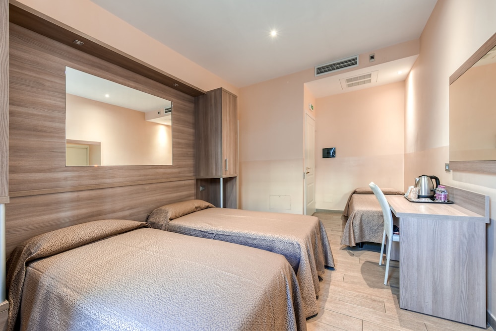 B B Le Suite Di Via Catone 43/69